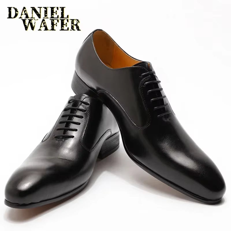 Luxury Brand Men'S Oxford Leather Shoes Handmade Pointed Lace-Up Formal Shoes Suitable for Wedding Business Formal Occasions